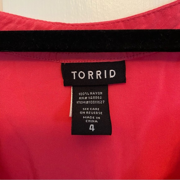 ✨torrid pink harper georgette challis pullover 3/4 sleeve blouse✨ - Picture 2 of 4